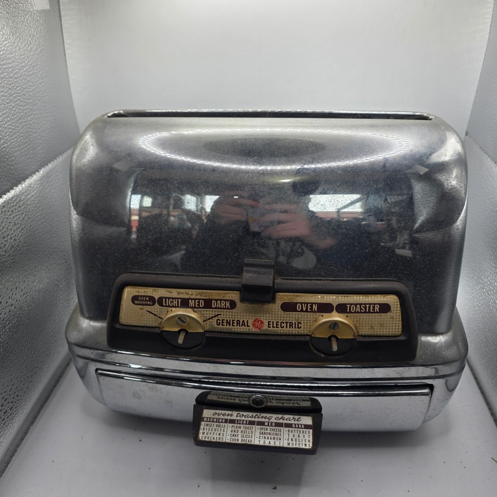 Vintage GE General Electric 25T83 Chrome Toaster Oven Art Deco 1200W